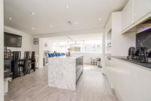 Photo 10- click for photo gallery